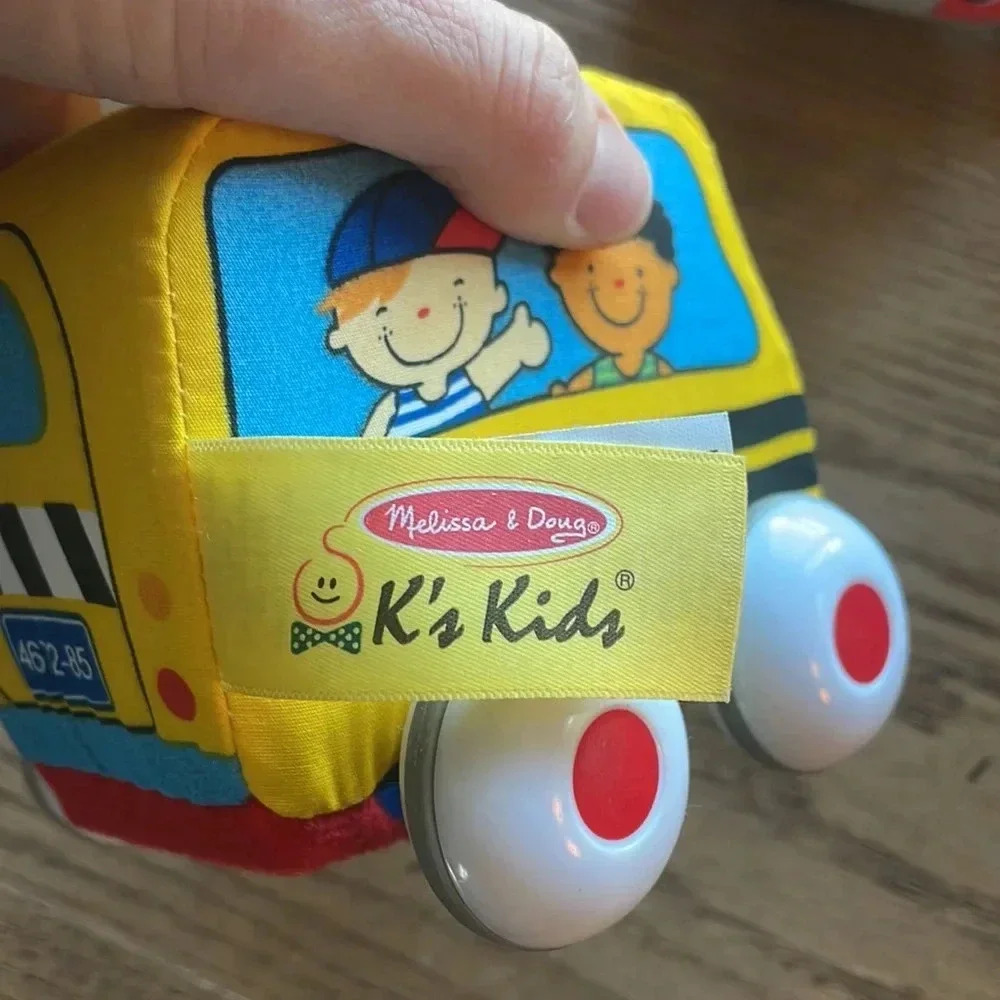 Melissa &‎ Doug Soft Wind Up Cars - Picture 2 of 3